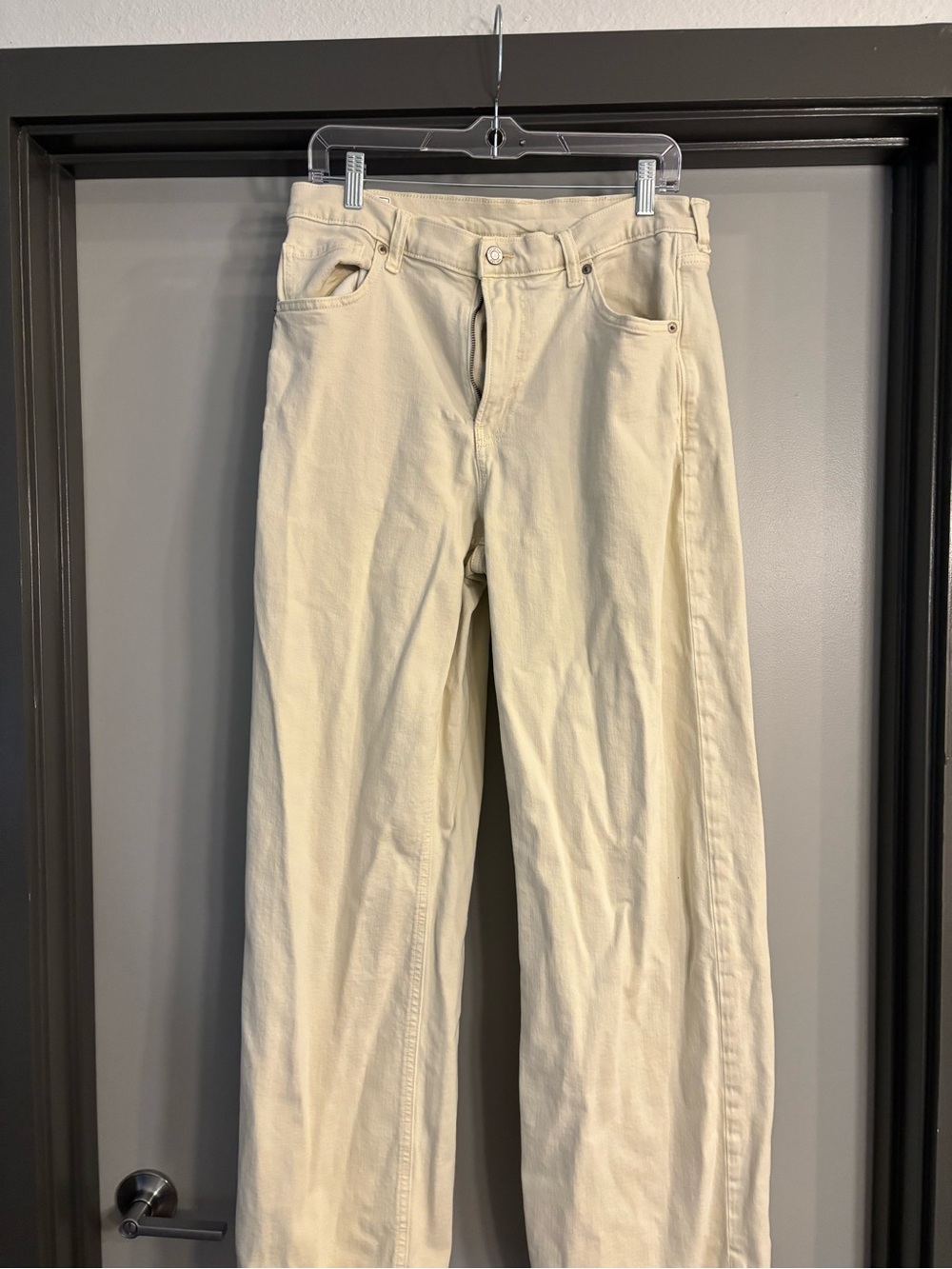 GAP Cream Straight-Leg Jeans